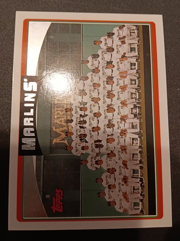 2006 Topps #605 Florida Marlins — front