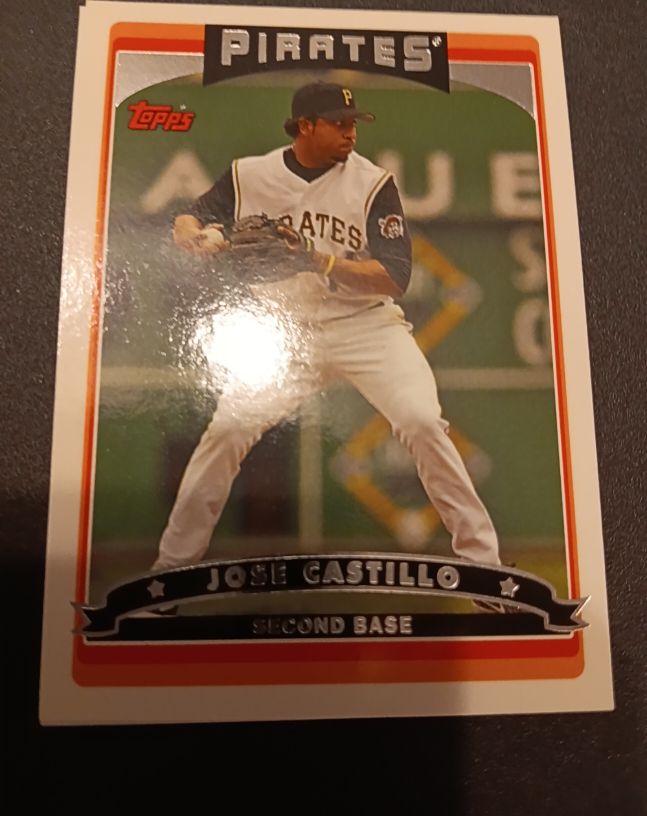 2006 Topps #562 Jose Castillo — front