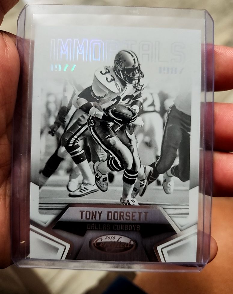 2016 Panini Certified Immortals Tony Dorsett — front