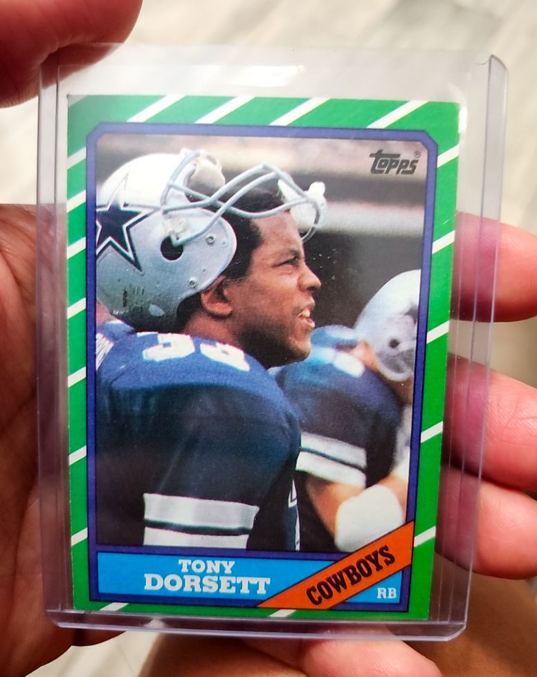 1986 Topps #126 Tony Dorsett Dallas Cowboys — front