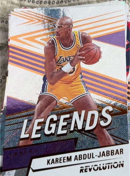 2024-25 Panini Revolution #151 Kareem Abdul-Jabbar — front