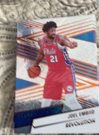 2023-24 Panini Revolution #18 Cade Cunningham — front