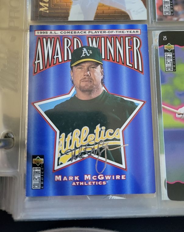 1996 Upper Deck Collector's Choice #710 Mark McGwire Award Winner Oakland Athletics — front