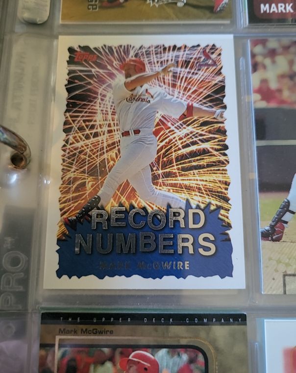 1999 Topps Record Numbers #RN1 Mark McGwire — front