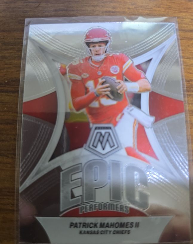 2024 Panini Mosaic Epic Performers #EP-PH Patrick Mahomes II — front