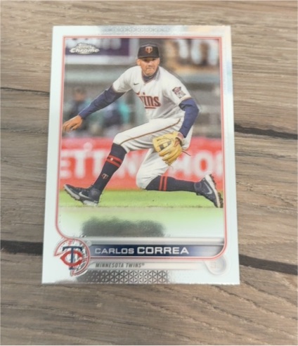 2022 Topps Chrome Update #US39 Carlos Correa — front