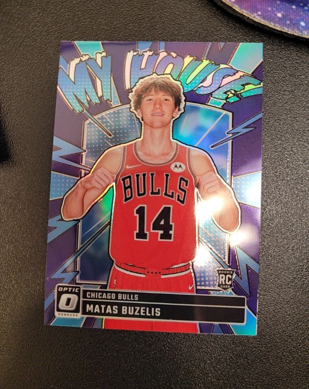 2024-25 Panini Donruss Optic #15 Matas Buzelis My House Rookie — front