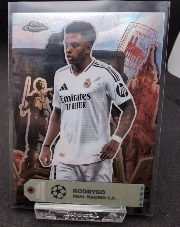 2024-25 Topps Chrome UEFA Club Competitions #FD-13 Rodrygo Final Destination — front