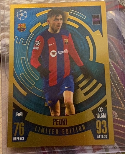 2023-24 Topps Match Attax UEFA Club Competitions #LE11 Pedri Limited Edition — front