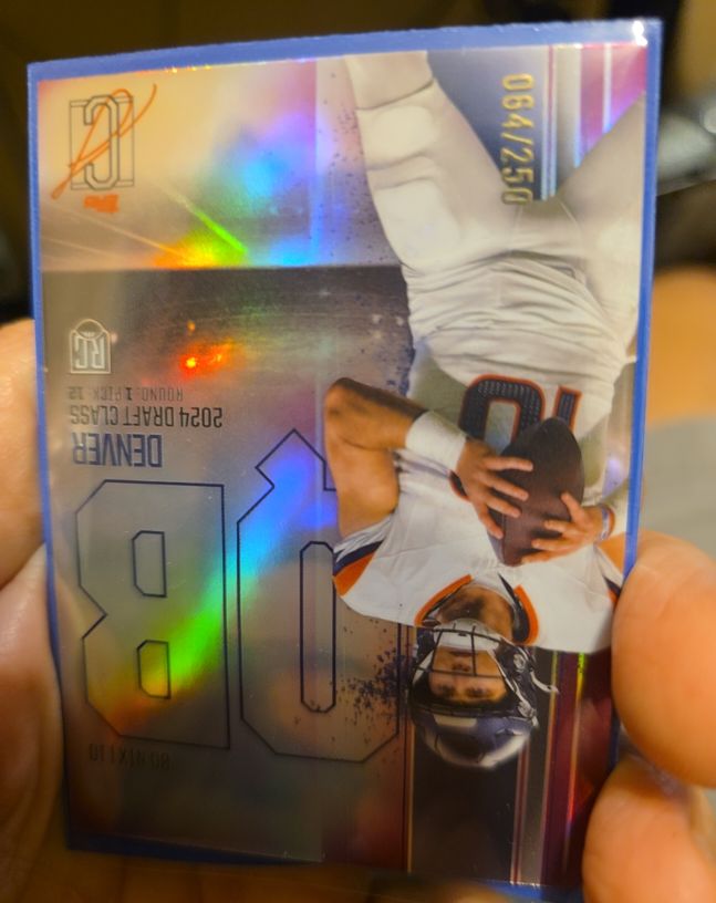 2024 Topps Signature Class #98 Russell Wilson — front
