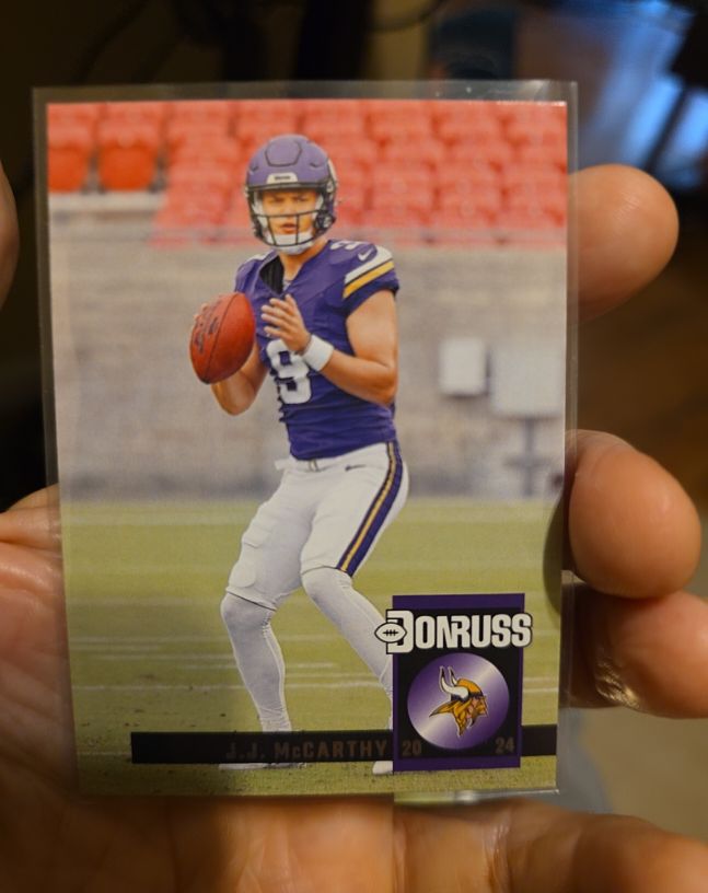 2024 Panini Donruss Retro 1994 #27 J.J. McCarthy Rookie Card — front