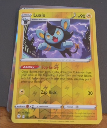 2021 Pokémon Shining Fates #032 Luxio — front