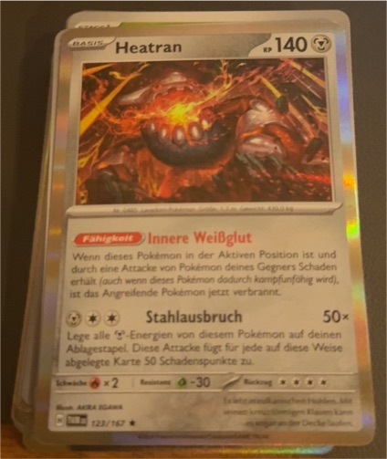 2022 Pokémon TCG Scarlet & Violet Twilight Masquerade #123 Heatran — front