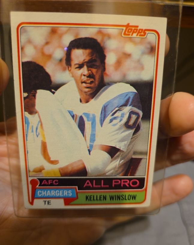 1981 Topps #150 Kellen Winslow — front