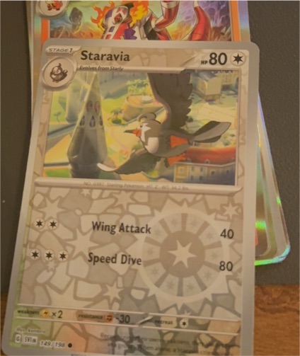 2023 Pokémon Scarlet & Violet Base Set #149 Staravia — front