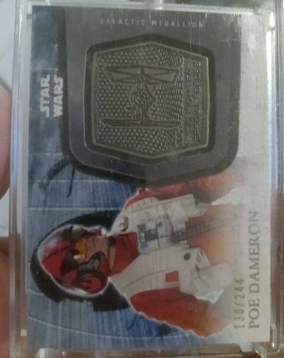 2016 Topps Star Wars The Force Awakens Series 2 Silver Medallion #130 Poe Dameron — front