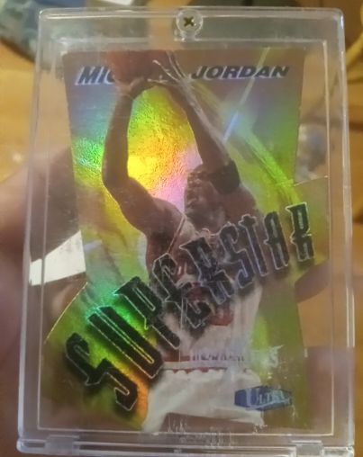 1997-98 Fleer Ultra Ultrabilities Superstar Michael Jordan — front