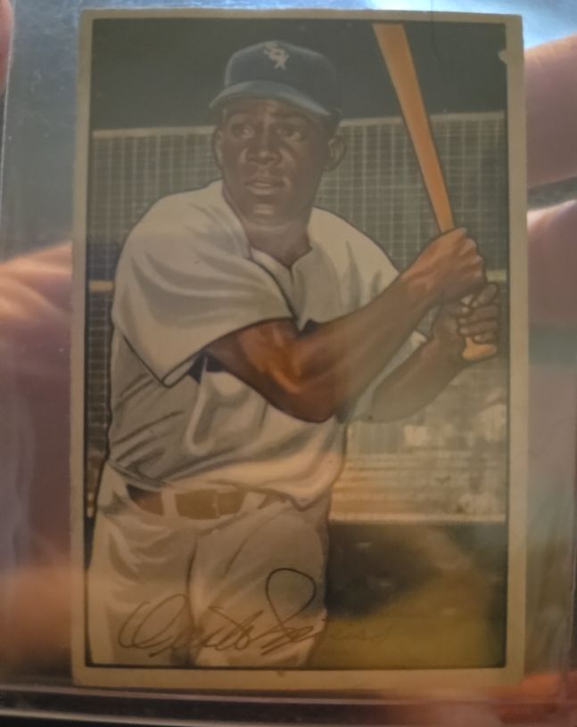 1952 Bowman #5 Minnie Minoso — front