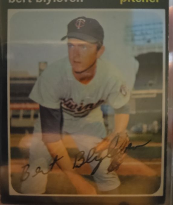 1971 Topps #26 Bert Blyleven — front