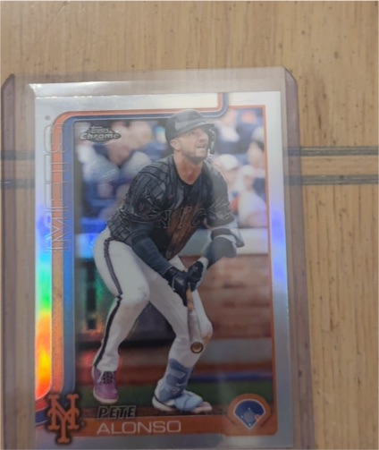 2025 Topps Chrome #136 Pete Alonso — front