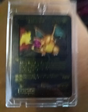 1999 Pokémon #58 Pikachu — front