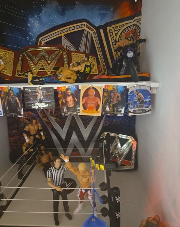 2024 Mattel WWE Retro WrestleMania Ring Retro Action Figures — front