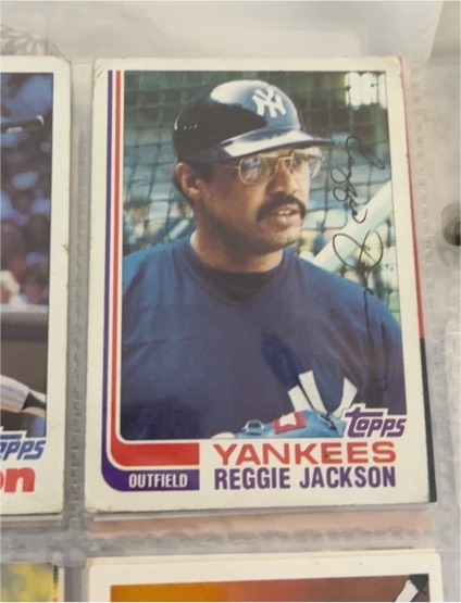 1982 Topps #300 Reggie Jackson — front
