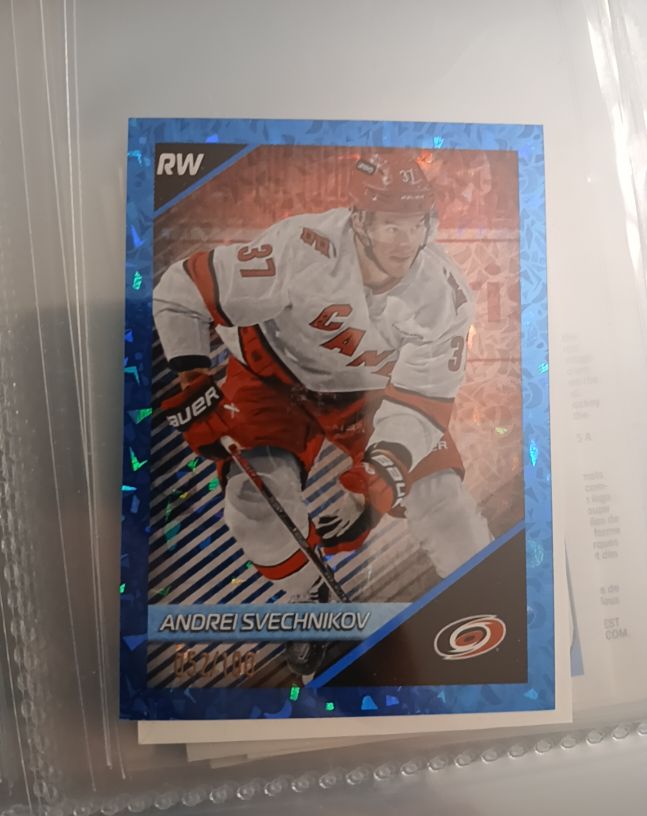 2023-24 Upper Deck Ovation Standing Ovation #83 Andrei Svechnikov — front