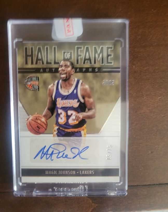 2022 Panini Chronicles Hall of Fame Autographs #57 Magic Johnson — front