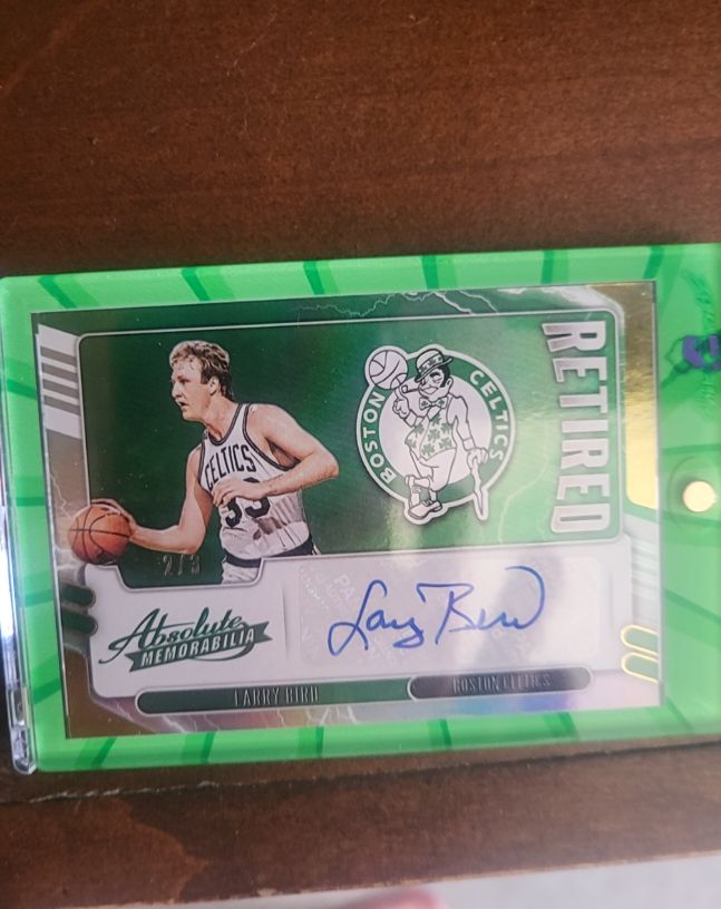 2020-21 Panini Absolute Memorabilia Retired Autograph #RET-2 Larry Bird — front