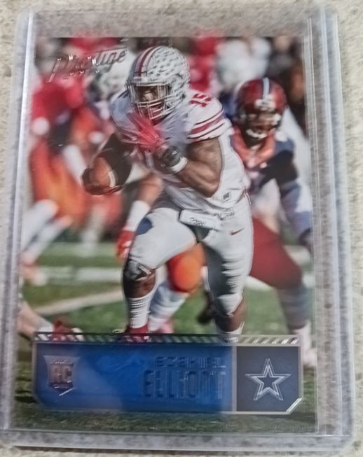 2016 Panini Prestige #217 Ezekiel Elliott Rookie — front