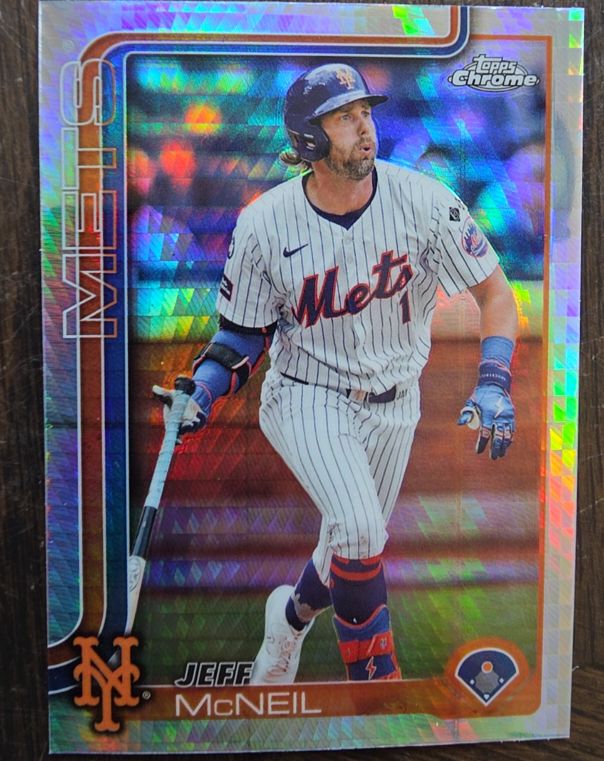 2025 Topps Chrome #167 Jeff McNeil — front