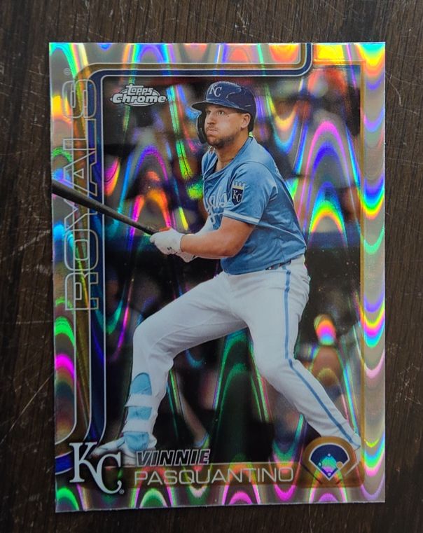 2025 Topps Chrome #165 Vinnie Pasquantino — front