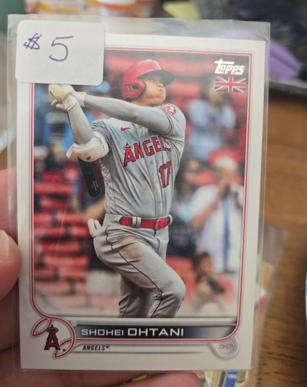 2022 Topps UK Edition #1 Shohei Ohtani — front