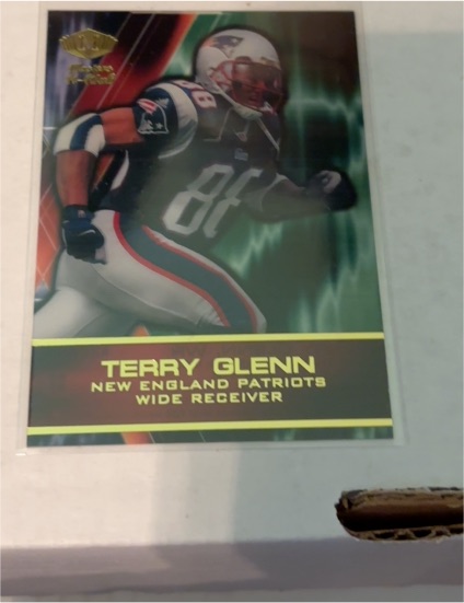 1999 Upper Deck Victory #107 Terry Glenn — front