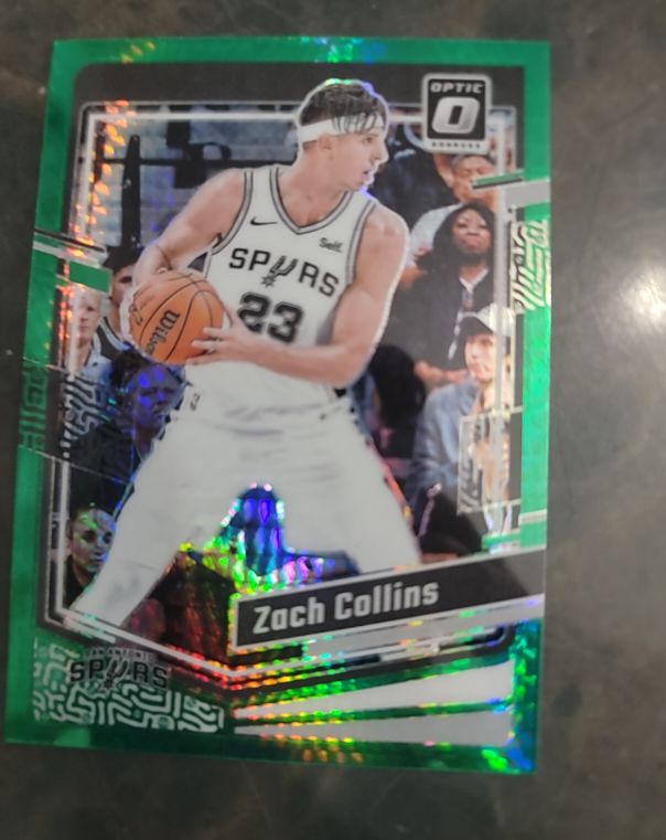 2023-24 Panini Donruss Optic #129 Zach Collins — front