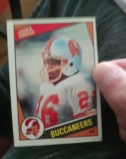 1984 Topps #369 James Owens — front