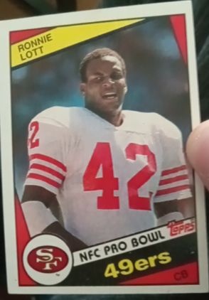 1984 Topps #357 Ronnie Lott — front