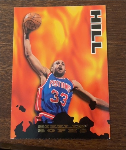 1995-96 Hoops #199 Grant Hill Sizzlin Sophs Detroit Pistons — front