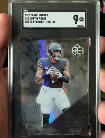 2022 Panini Limited #22 Justin Fields — front