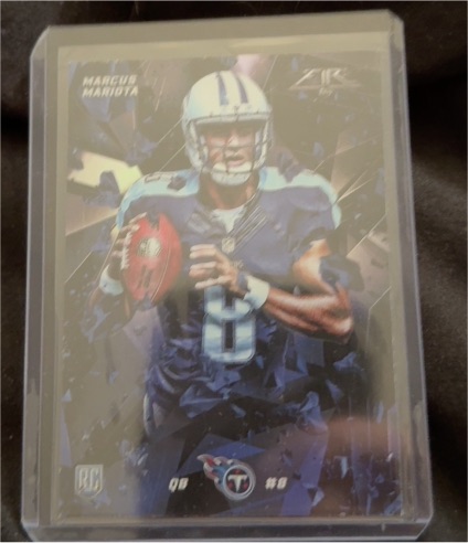 2015 Topps Fire #10 Marcus Mariota Rookie — front