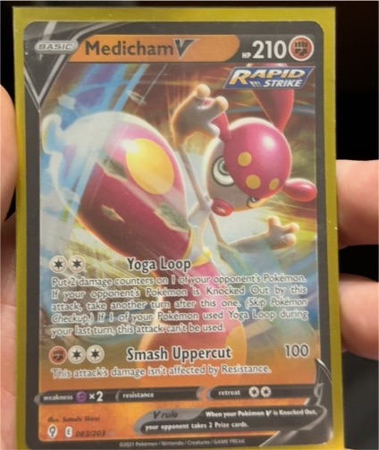 Pokémon TCG Evolving Skies #083 Medicham V — front
