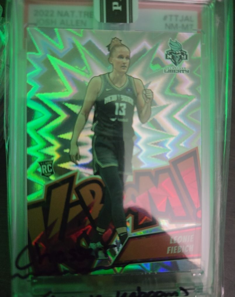 2024-25 Panini WNBA Rookie Royalty Kaboom #10 Leonie Fiebich — front