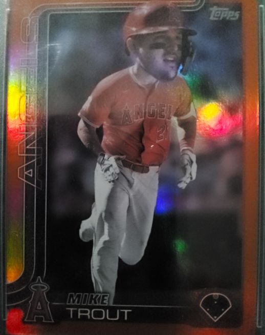 2025 Topps Chrome #100 Mike Trout — front