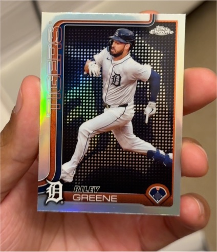 2025 Topps Chrome #34 Riley Greene — front