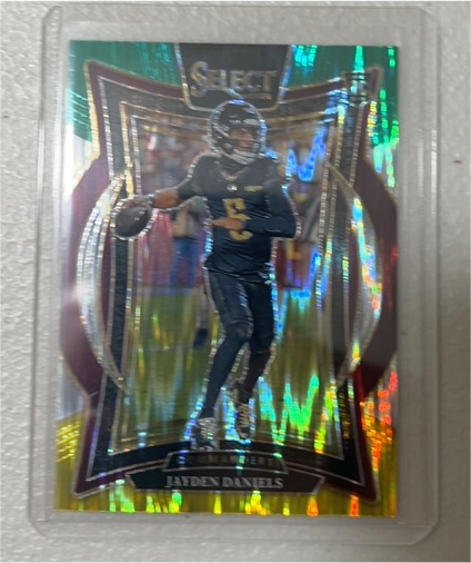 2024 Panini Select Concourse #26 Jayden Daniels — front
