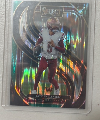 2024 Panini Select #112 Jayden Daniels — front