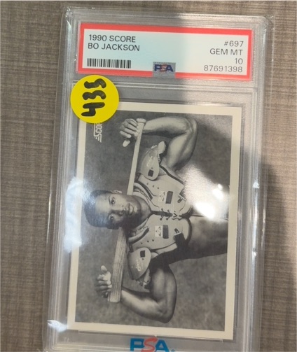 1990 Score #697 Bo Jackson — front