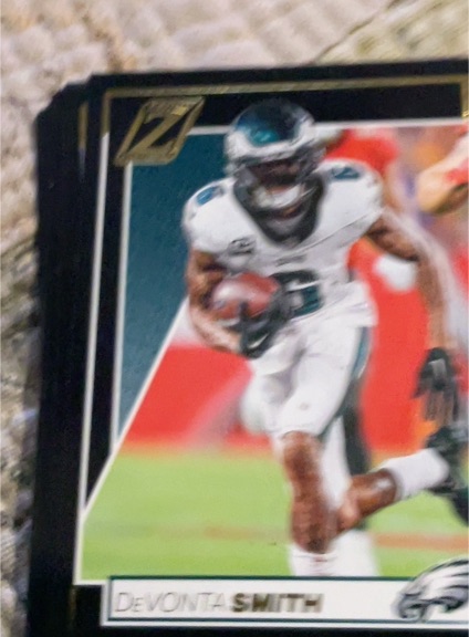 2024 Panini Zenith #81 DeVonta Smith — front