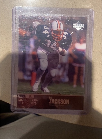 1997 Upper Deck Legends #34 Bo Jackson — front